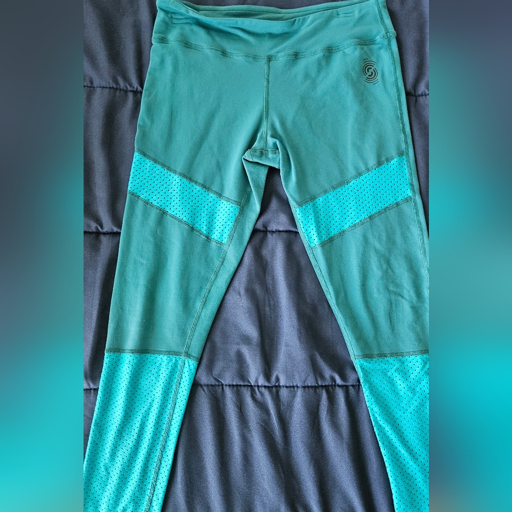 Zumba Fitness Turquoise Leggings